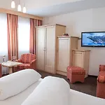 Couette-café Glanzer Homes Hochsoelden 3*