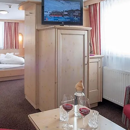 Glanzer Homes Hochsoelden 3*