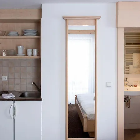 Glanzer Homes Hochsoelden Couette-café 3*