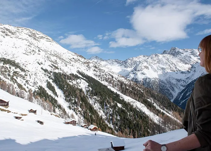 Glanzer Homes Hochsoelden Bed & Breakfast 3*