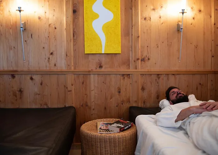 Glanzer Homes Hochsoelden Couette-café 3*